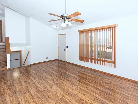 4th image of 3778 Dunbury Ln