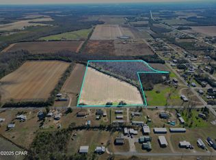 Broad St, Altha, FL 32421