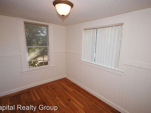 5th image of 1105 Bayswater Ave APT 4