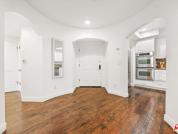 2nd image of 1135 Rexford Dr APT 302