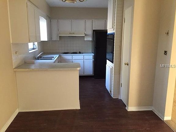 3rd image of 301 39th St N