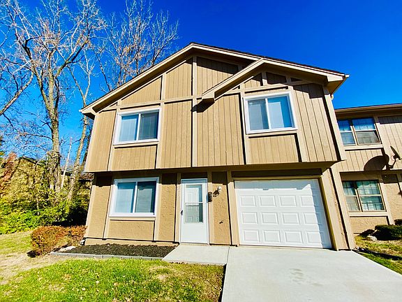 2nd image of 13909 Dundee Cir