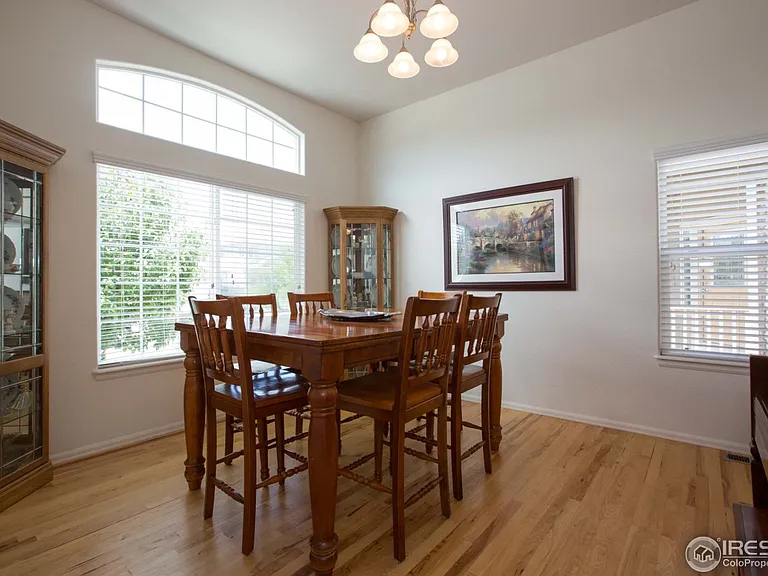 2508 Marshfield Ln — Photo 12