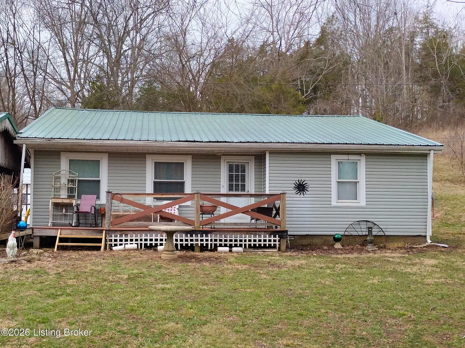 300 Dutchmans Creek Rd photo 1
