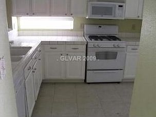 2nd image of 4958 Camino Del Santo Pkwy