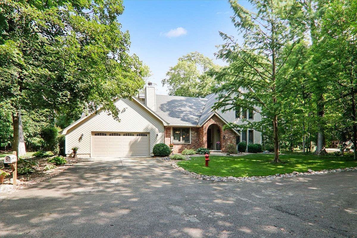 21 Bent Tree Ln, Towanda, IL 61776 Zillow