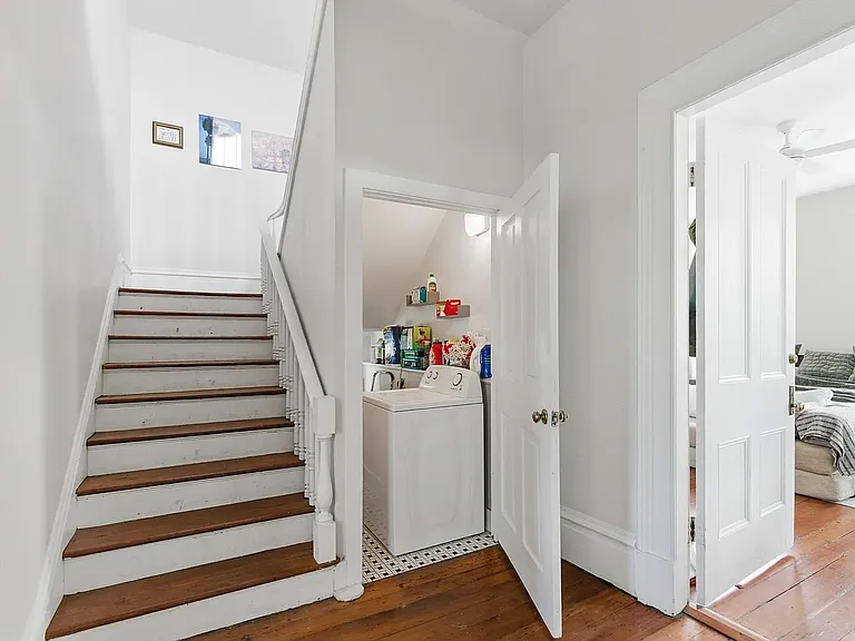 165 Rutledge Ave #B — Photo 2
