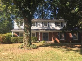 9106 Glover Ln, Louisville, KY 40242