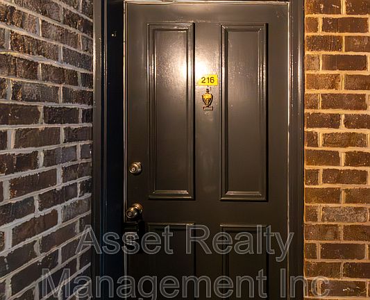 3rd image of 3636 Taliluna Ave APT 216