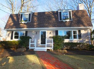 49 Dow Ave, Middletown, NJ 07748
