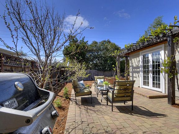 5th image of 1266 Connecticut Dr