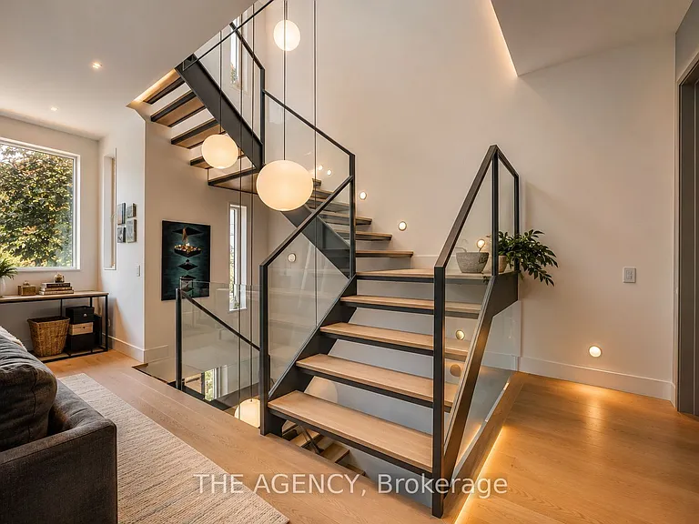 15 Albemarle Ave — Photo 3