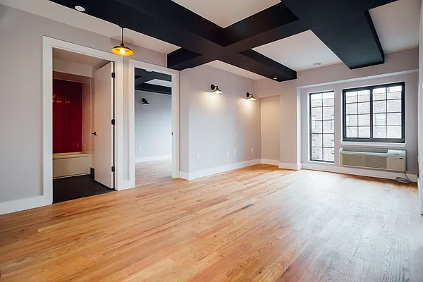 Rented by Nooklyn NYC LLC | media 88