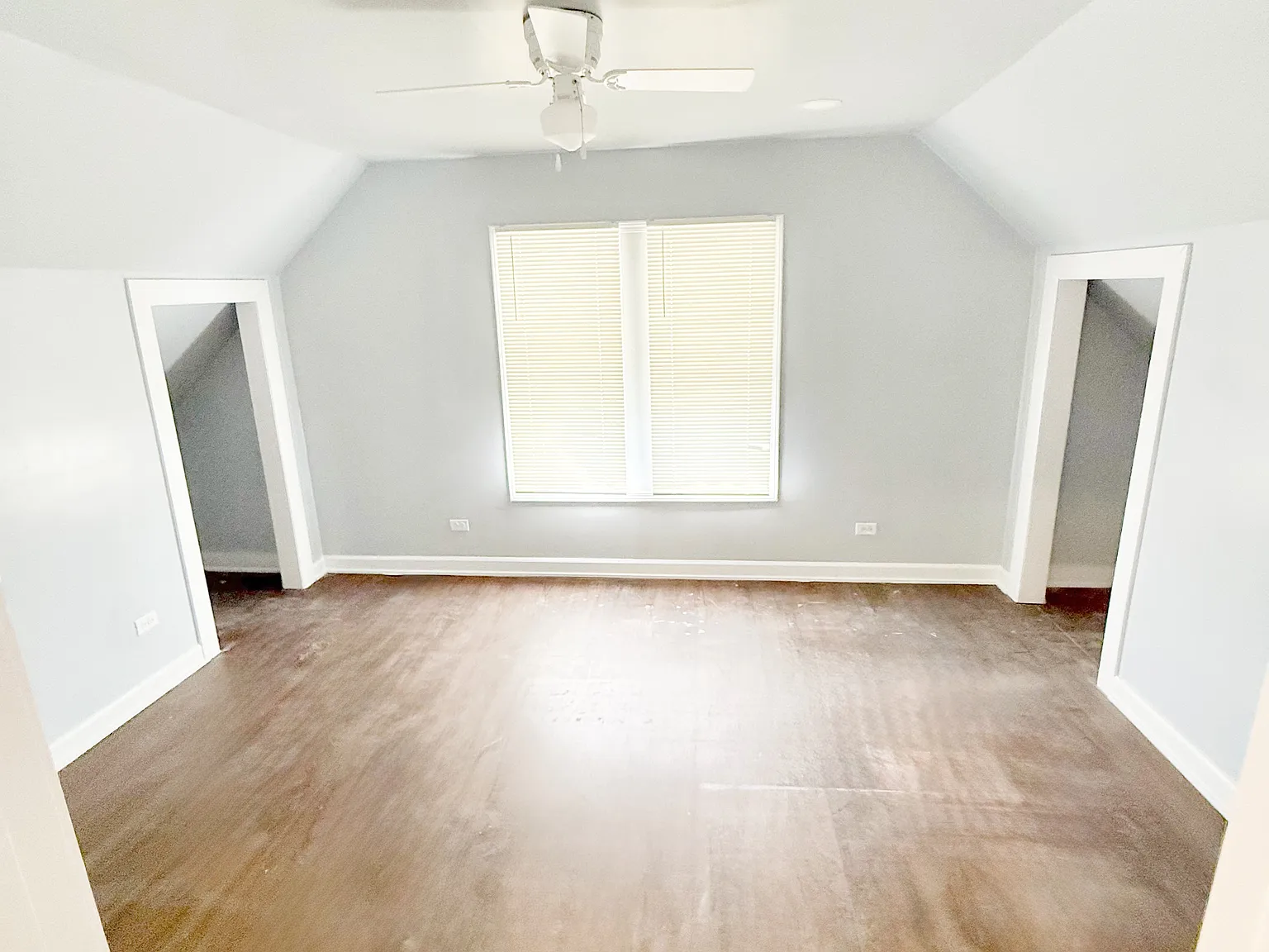 3 bed, 1500 sqft, $2,100 — Photo 3