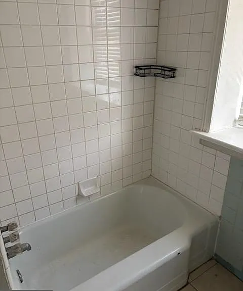 4960 Chestnut St #1F — Photo 6