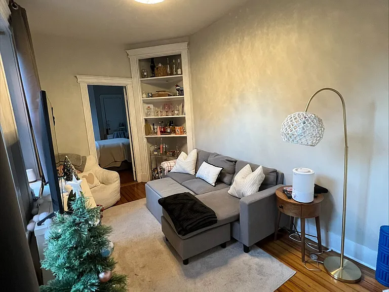 70 Joy St #8 — Photo 7