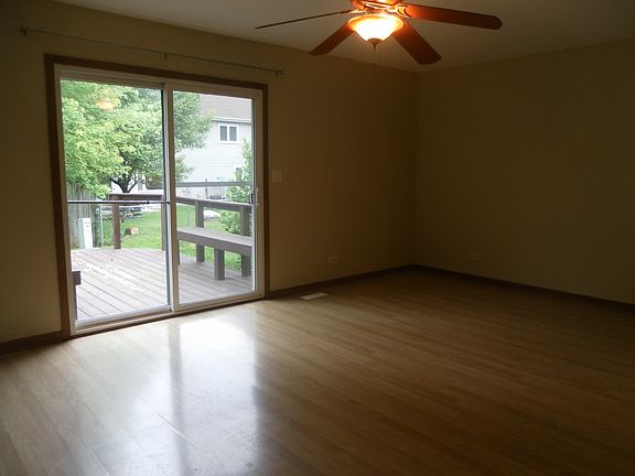 4th image of 1221 Cedarwood Dr Unit B