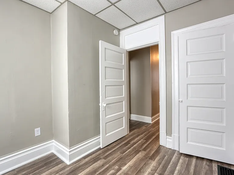 403 Wall Ave #AVENUE2 — Photo 13
