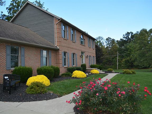 2nd image of 4475 Belle Terrace Ln