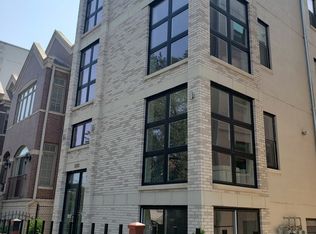 1213 E 46th St #1, Chicago, IL 60653