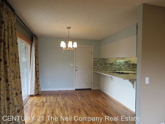 3rd image of 1841 NW Finch Ct