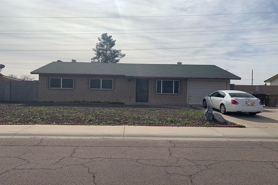 1st image of 8337 W Las Palmaritas Dr