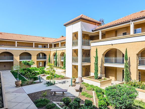 2nd image of 2250 Camino De La Reina #6104
