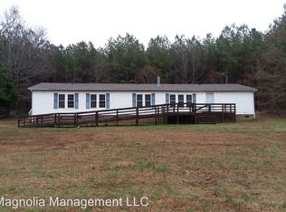 131 Valley Dr, Warrenton, NC 27589