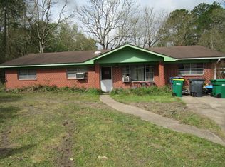 9008 Wood Violet Ave, Moss Point, MS 39562