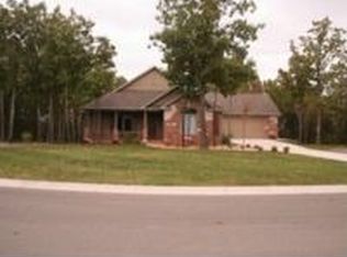 140 Windy Ridge Dr, Hollister, MO 65672