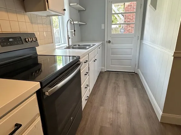 565 West Market Street, 565 W Market St, York, PA 17401