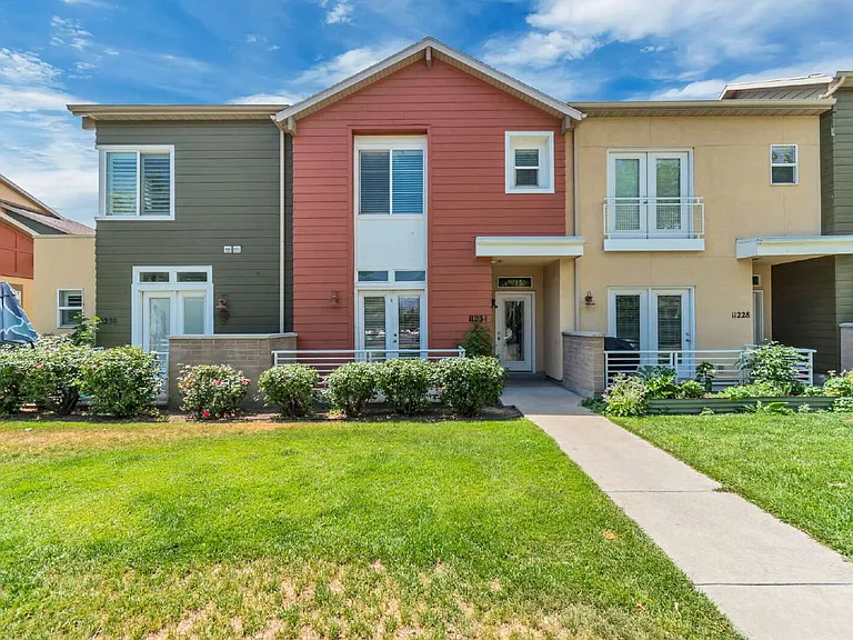 11234 S Summer Heights Dr — Photo 2