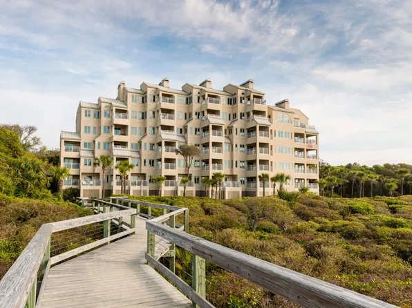 5122 Sea Forest Dr, Johns Island, SC 29455