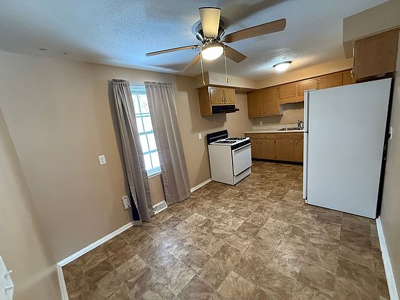 3rd image of 2630 Kennedy Dr #2630