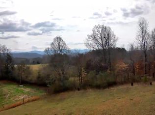 121 Wilson Cir, Tellico Plains, TN 37385