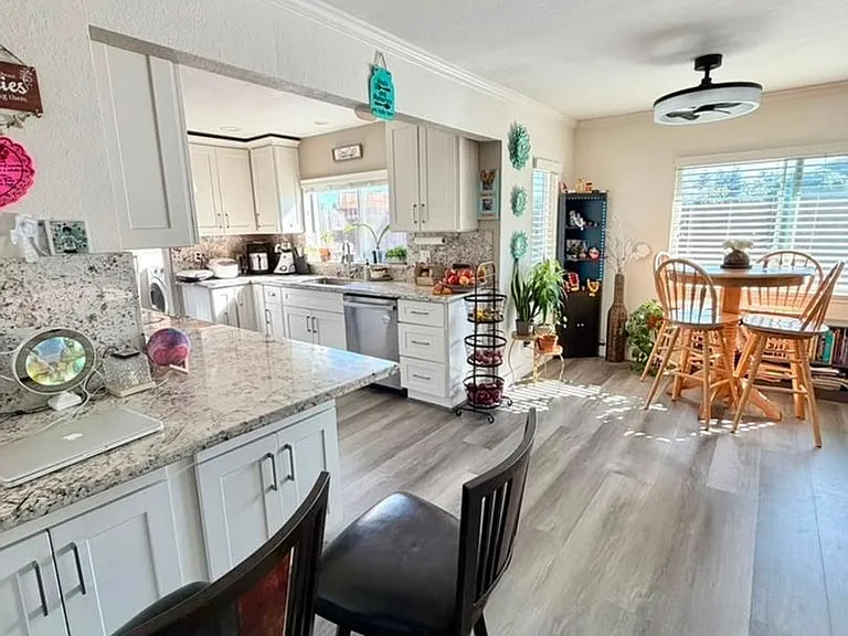 7293 Valley Trails Dr — Photo 11