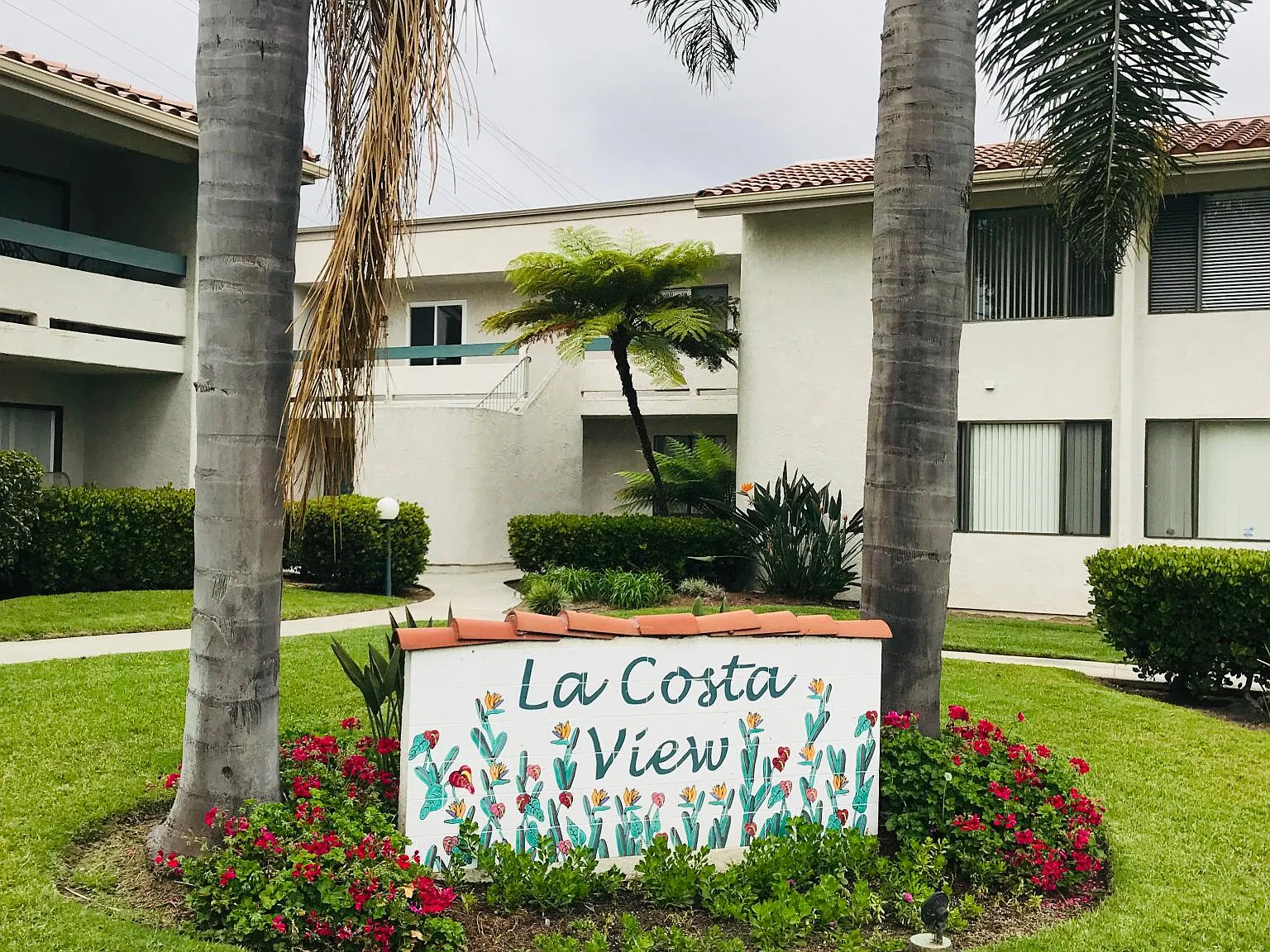 2 bed, 1227 sqft, $3,250 — Photo 1