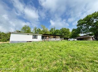 595 Cross Rd, Bean Station, TN 37708