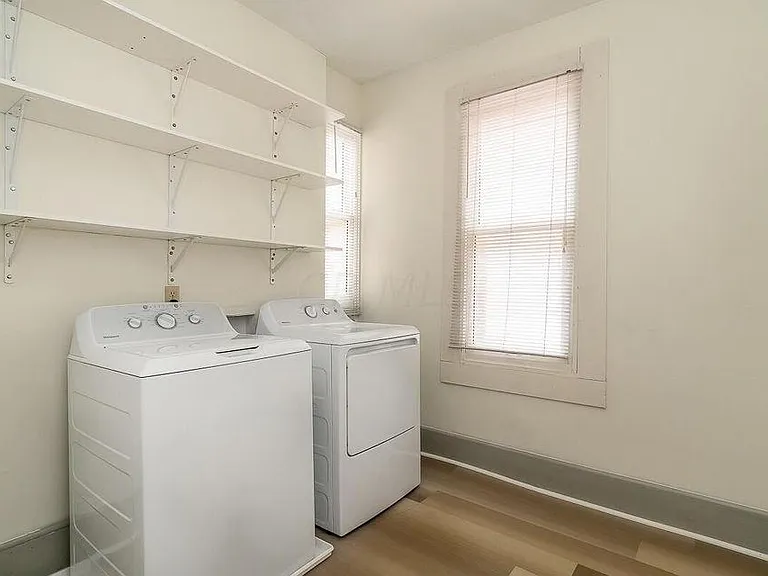 66 E Hubbard Ave — Photo 16