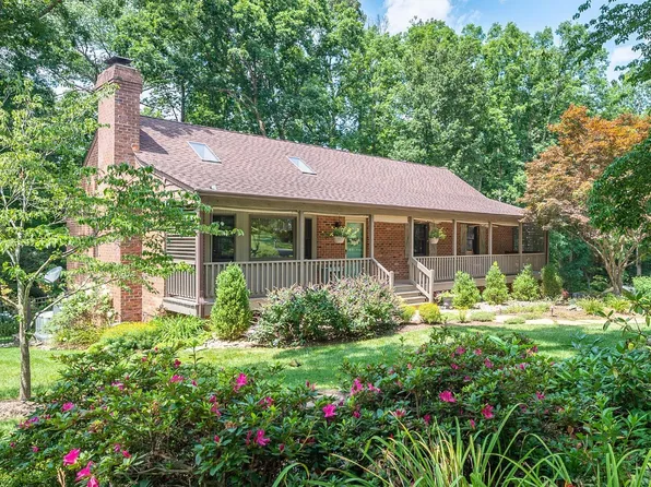 136 Guffey Ter, Lynchburg, VA 24502