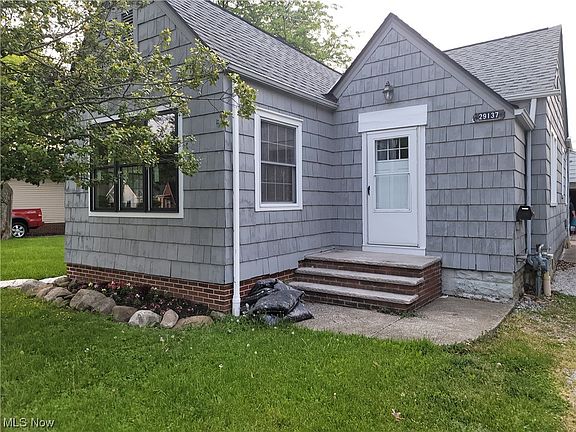2nd image of 29137 Norman Ave