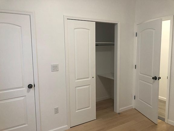 2nd image of 1059 70th St Floor 2
