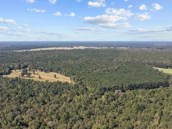 5551 County Road 4025, Crockett, TX 75835