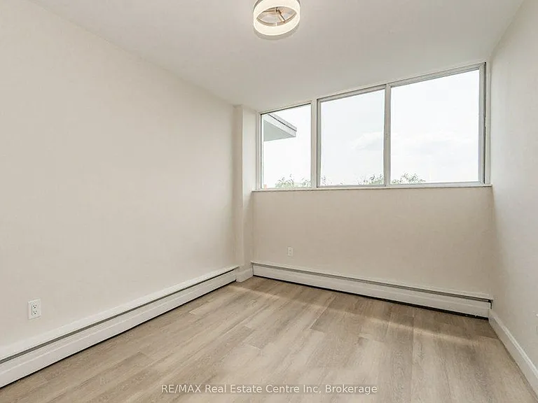 11 Neilson Dr #609 — Photo 10