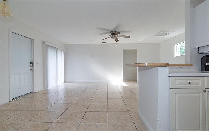 1st image of 27 Crossings Cir APT H