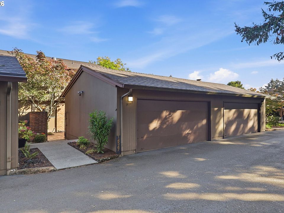 1st image of 14547 NE Stanton Ct