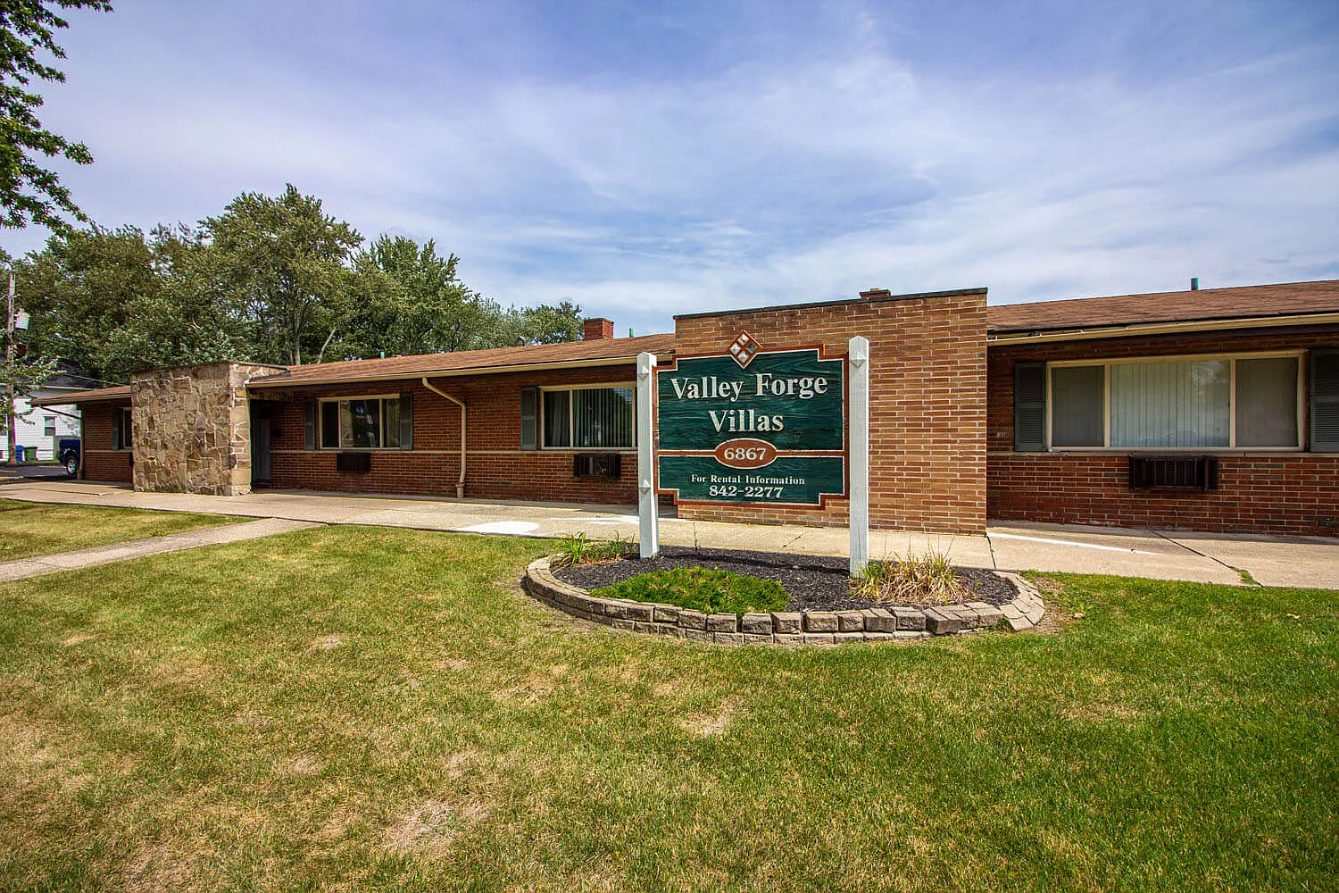 2 bed, $1,175 — Photo 1