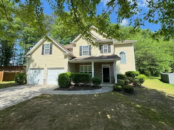 40 Braemore Ct, Hiram, GA 30141