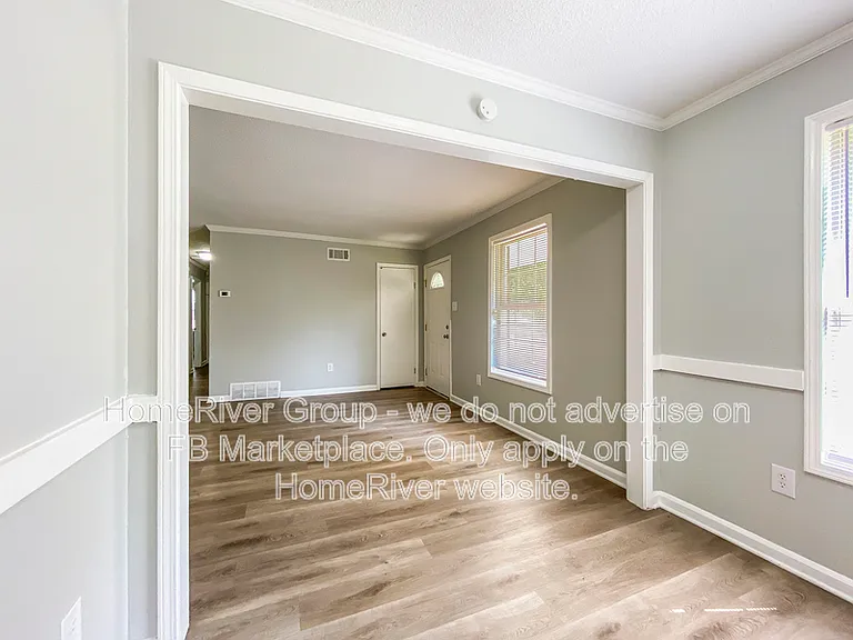 5035 Applewood Dr — Photo 8