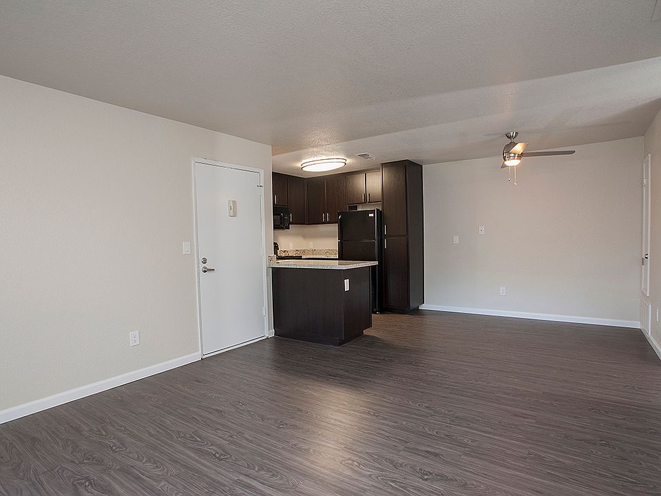 1st image of 1500 Lakewood Ave APT 185